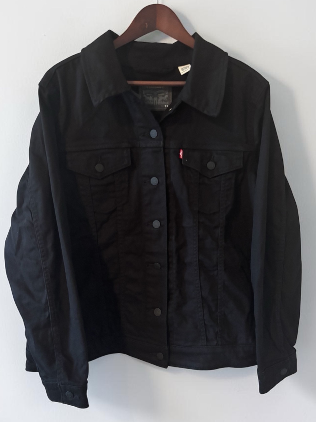 Leviâs Black Denim Trucker Jacket Womenâs Plus Size 2x